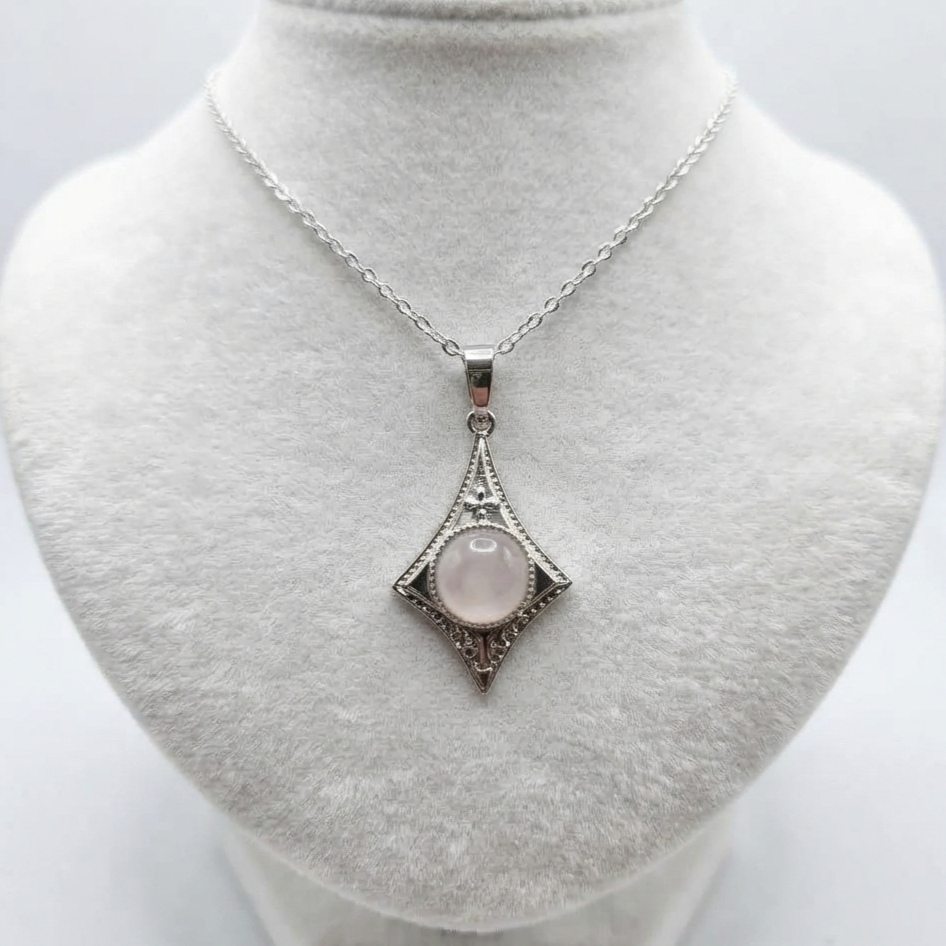 Close View Of Rose Quartz Kite Pendant